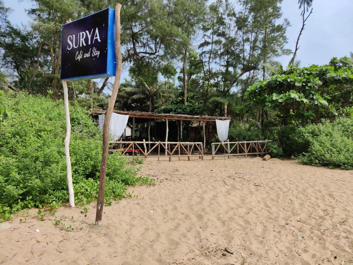 Surya Beach Cafe And Stay Gokarna  Dış mekan fotoğraf