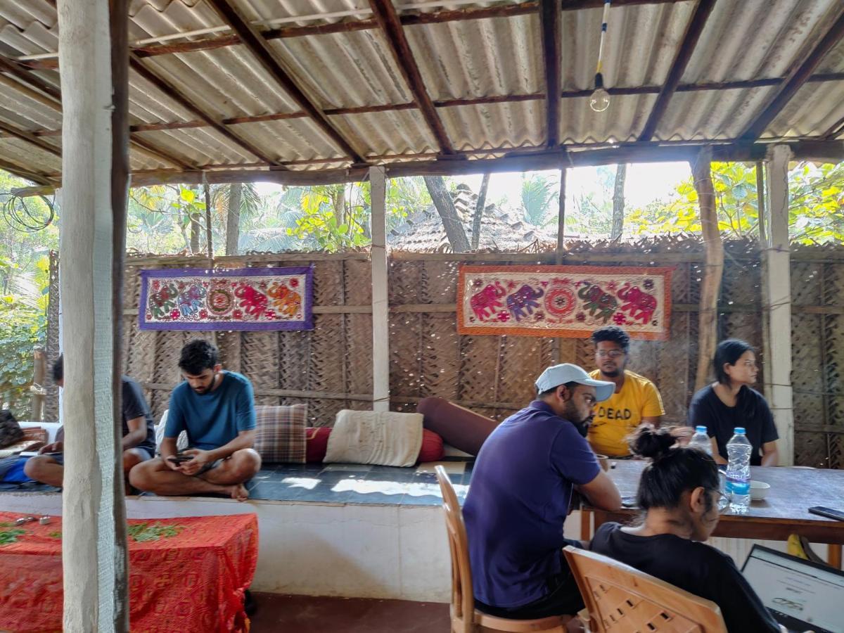Surya Beach Cafe And Stay Gokarna  Dış mekan fotoğraf