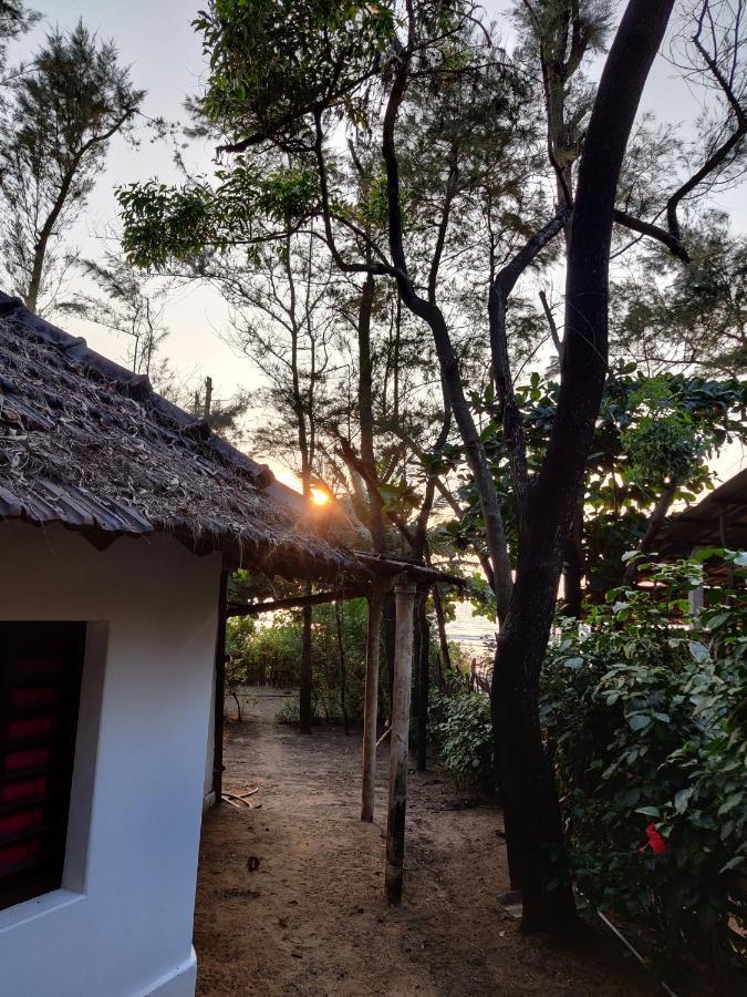 Surya Beach Cafe And Stay Gokarna  Dış mekan fotoğraf