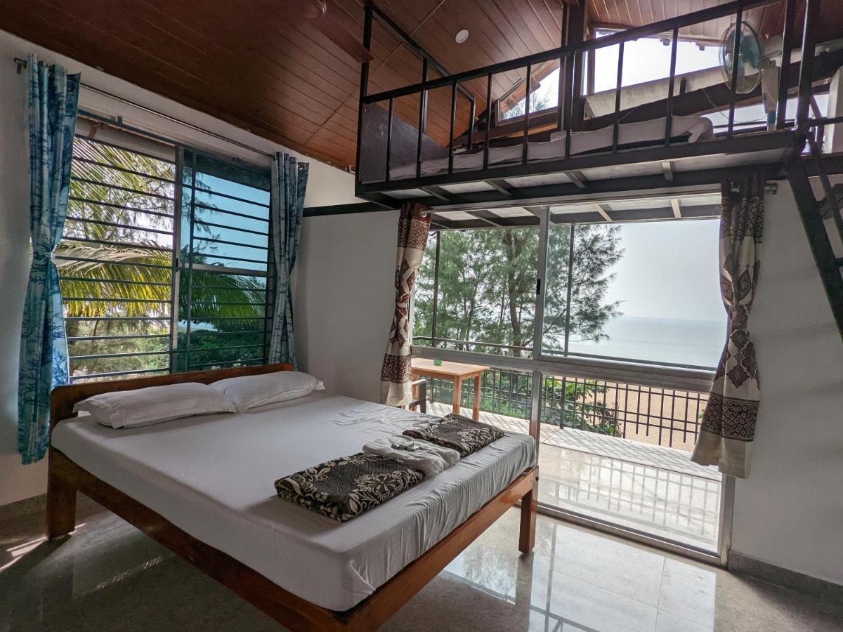 Surya Beach Cafe And Stay Gokarna  Dış mekan fotoğraf